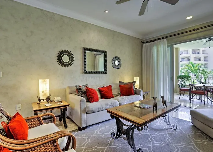 Сasa de vacaciones La Condo: Pools, Hot Tub, & Balcony