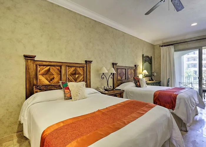 Сasa de vacaciones La Condo: Pools, Hot Tub, & Balcony